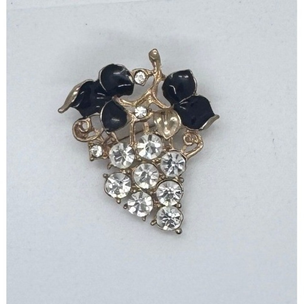 Vintage Grape Cluster Brooch Gold Tone Rhinestone Black Enamel Fruit Pin